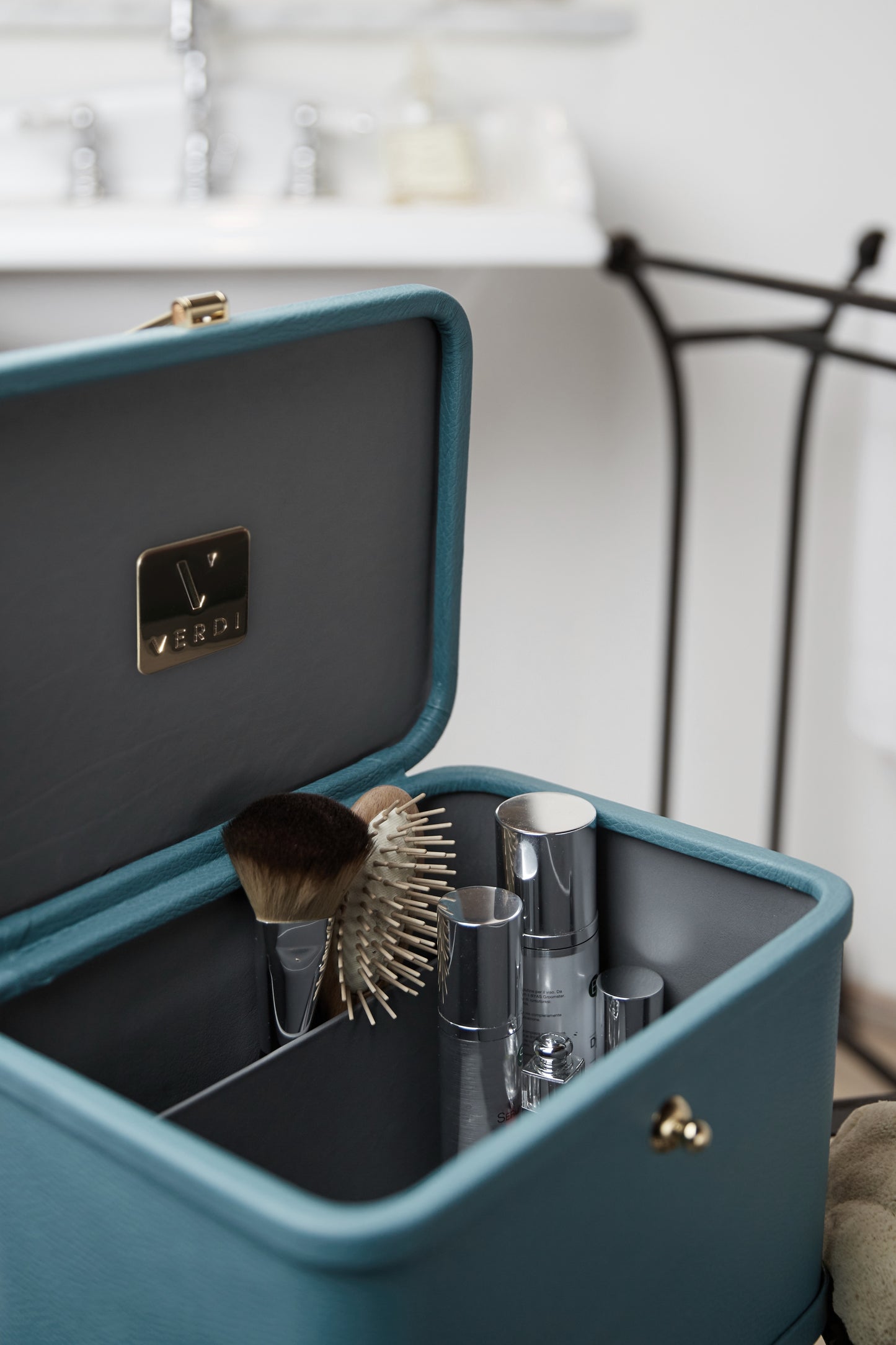 Atelier Verdi teal topaz small Livia vanity case with cosmetics